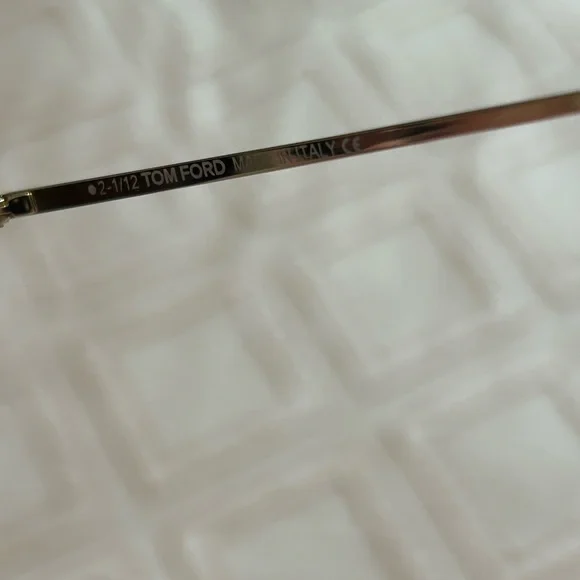 Tom Ford Sunglasses - Picture 10 of 10